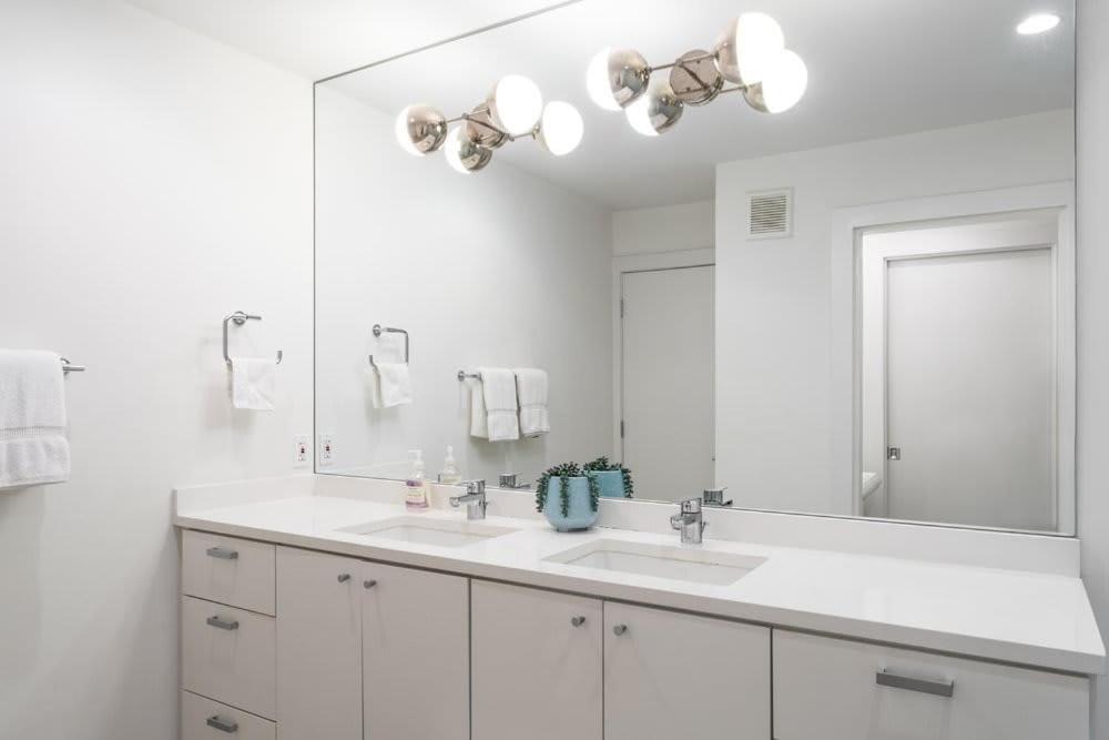 Chic Clarksville 2Br Condo Near Downtown オースティン エクステリア 写真
